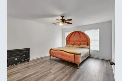 7923 Glenview Drive, Houston, TX 77061 - Photo 19