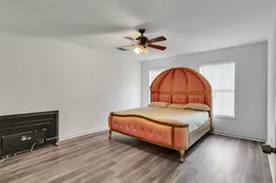 7923 Glenview Dr, Houston, TX 77061 - Photo 19