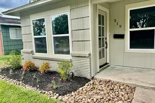 319 Wisteria St, Lake Jackson, TX 77566 - Photo 29