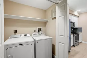 12625 Memorial Dr, Houston, TX 77024 - Photo 9