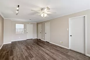 12625 Memorial Dr, Houston, TX 77024 - Photo 19