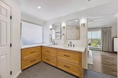 7022 Red Coral Drive, Pasadena, TX 77505 - Photo 33