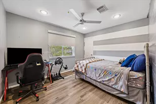 7022 Red Coral Dr, Pasadena, TX 77505 - Photo 23