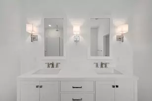13010 Old Fashion Cir, Mont Belvieu, TX 77535 - Photo 9