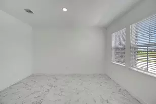 13010 Old Fashion Cir, Mont Belvieu, TX 77535 - Photo 11