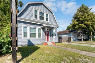 1105 Yale St, Houston, TX 77008 - Photo 3