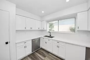4818 Tenderwood Dr, Houston, TX 77041 - Photo 17