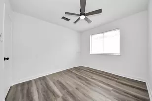 4818 Tenderwood Dr, Houston, TX 77041 - Photo 13