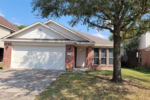 7211 Foxwalk Ln, Humble, TX 77338 - Photo 1