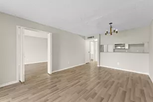 10110 Forum W Dr, Houston, TX 77036 - Photo 7