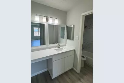 10555 Turtlewood Court #909, Houston, TX 77072 - Photo 11