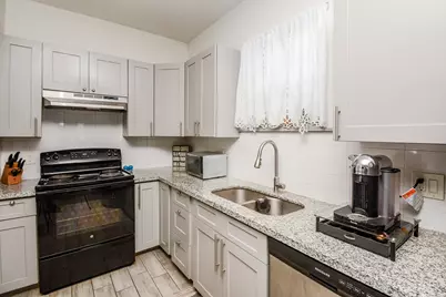 2018 Fulton Street #2, Houston, TX 77009 - Photo 9