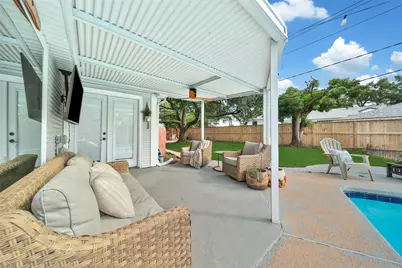 15605 Elwood Drive, Houston, TX 77040 - Photo 3