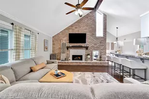 15605 Elwood Dr, Houston, TX 77040 - Photo 5