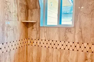 1602 Henninger St, Houston, TX 77023 - Photo 17