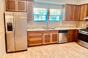 1602 Henninger St, Houston, TX 77023 - Photo 7