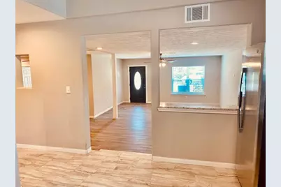 1602 Henninger Street, Houston, TX 77023 - Photo 3