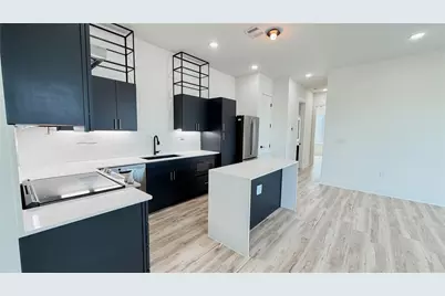 4932 Old Spanish Trail #A301, Houston, TX 77021 - Photo 7