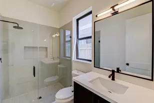 1803 Dunlavy St, Houston, TX 77006 - Photo 17