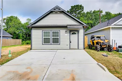 11923 Nelwood, Willis, TX 77318 - Photo 1