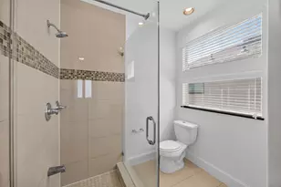2307 Camden Dr, Houston, TX 77021 - Photo 17