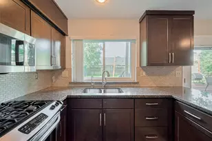 3426 Hidden Creek Dr, Sugar Land, TX 77479 - Photo 17