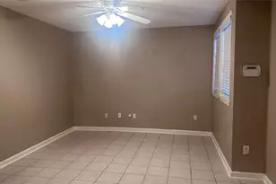 5753 Pinehurst Dr, Montgomery, TX 77316 - Photo 3