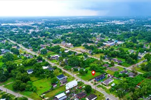 859 W Rittenhouse Rd, Houston, TX 77091 - Photo 1