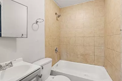 3926 Farmer Street, Houston, TX 77020 - Photo 9