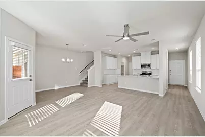 835 Red Oakland Drive, Houston, TX 77090 - Photo 3