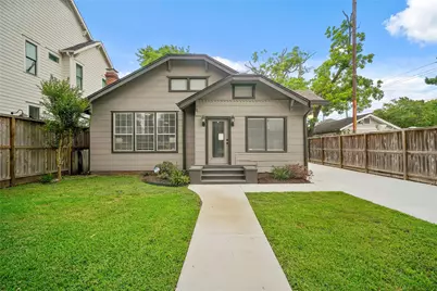 741 E 9th Street, Houston, TX 77007 - Photo 1