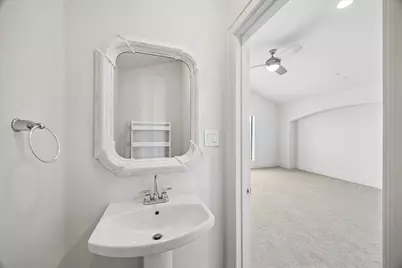 1059 W 16th Street, Houston, TX 77008 - Photo 27