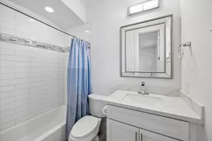 1059 W 16th St, Houston, TX 77008 - Photo 21