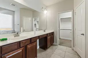 9603 Harmony Lake Ln, Richmond, TX 77469 - Photo 11