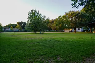 4622 Hill Side Ln, Needville, TX 77461 - Photo 5
