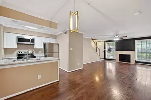 10615 Briar Forest Dr, Houston, TX 77042 - Photo 13