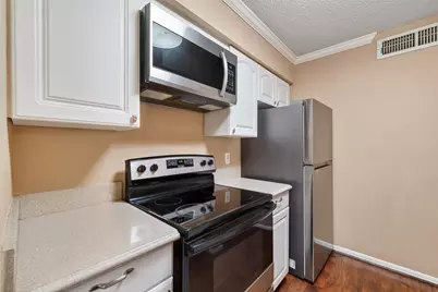 10615 Briar Forest Drive #802, Houston, TX 77042 - Photo 23