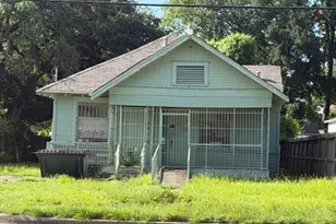 909 W Little York Rd, Houston, TX 77091 - Photo 1