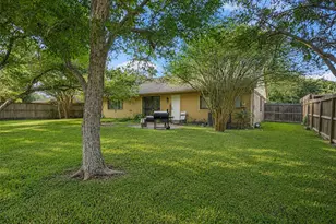 1208 Piney Woods Dr, Friendswood, TX 77546 - Photo 41