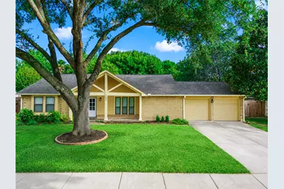 1208 Piney Woods Drive, Friendswood, TX 77546 - Photo 1