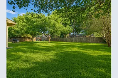 1208 Piney Woods Drive, Friendswood, TX 77546 - Photo 45