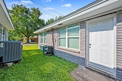716 Hargest Street #A, Prairie View, TX 77446 - Photo 13