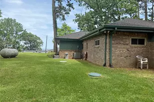 192 Sam Houston Loop, Point Blank, TX 77364 - Photo 33