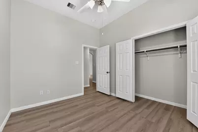 11714 Bollinger Park Court, Houston, TX 77047 - Photo 35