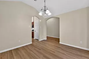 11714 Bollinger Park Ct, Houston, TX 77047 - Photo 13