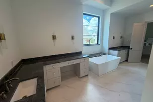 4927 Heatherglen Dr, Houston, TX 77096 - Photo 21