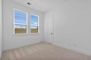 14910 Buffalo Head St, Mont Belvieu, TX 77523 - Photo 11