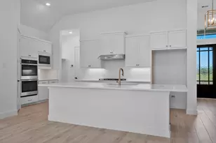 14910 Buffalo Head St, Mont Belvieu, TX 77523 - Photo 13