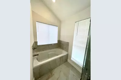 1010 Glen Valley Drive, Humble, TX 77338 - Photo 25