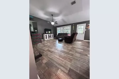 600 Spruce Dr, Conroe, TX 77302 - Photo 3